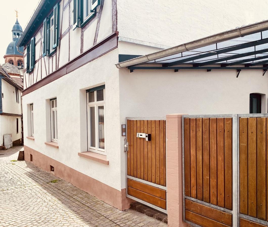 Pures Glueck Seligenstadt Exterior photo